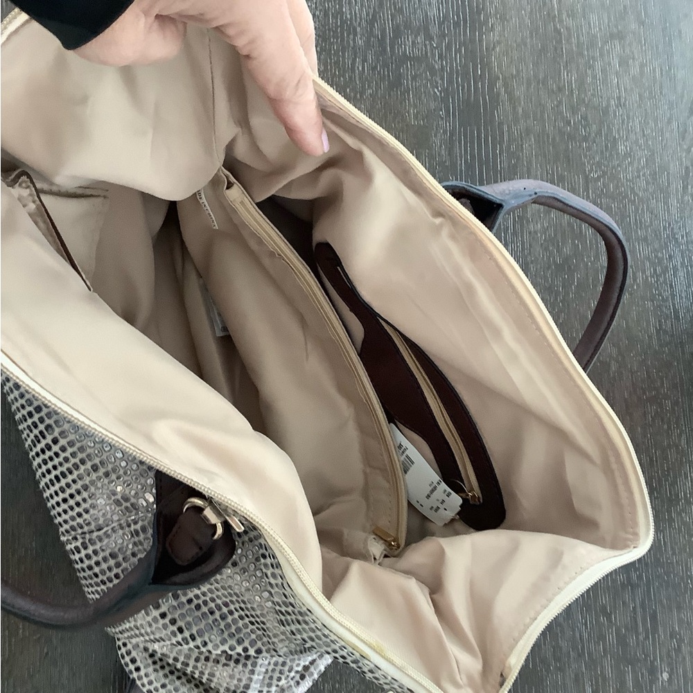 Crafted Textured Tote Bag with Brown Trim - Picture 4 of 5